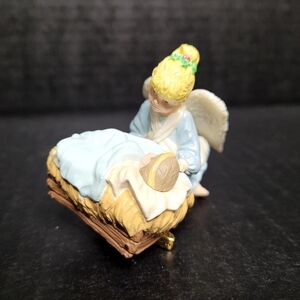 Vintage 1994 Hallmark Keepsake Ornament Happy Birthday Jesus